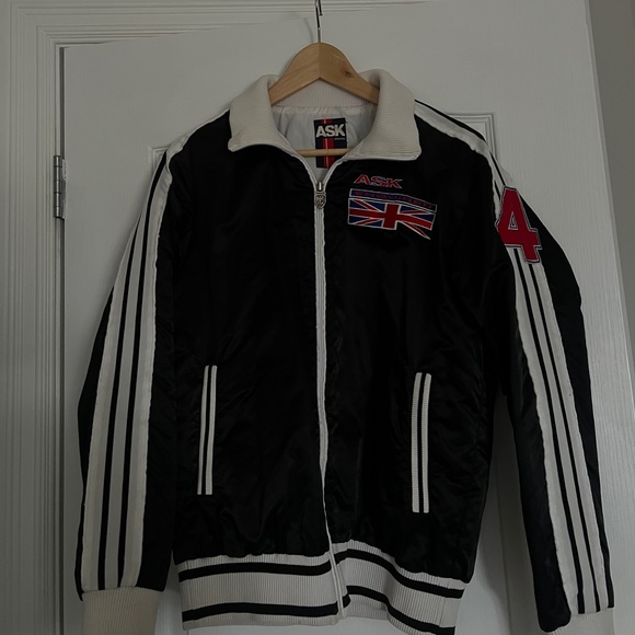 Vintage Bomber Jacket - Picture 3 of 5